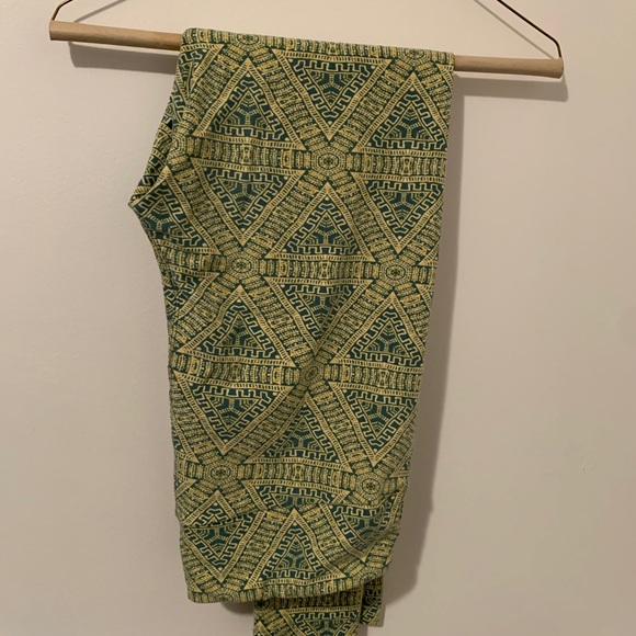 Tall n curvy Lularoe leggings - Picture 1 of 2